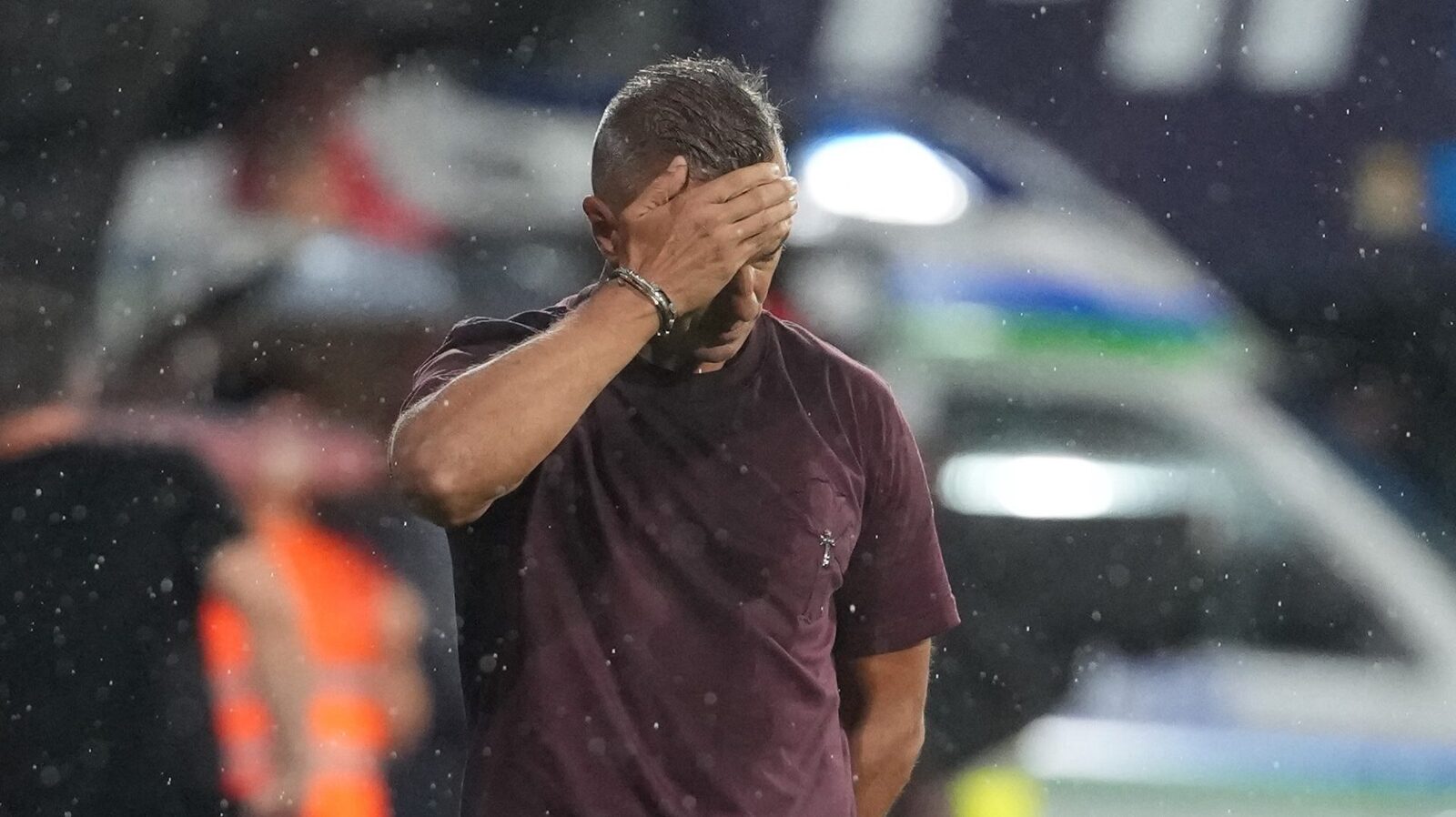 Pancu urlă la Rapid: „Plec dacă nu mă respectați”