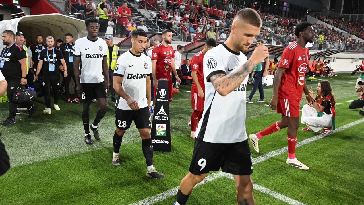 Bîrligea, amenințat la FCSB? Sabia cu două tăișuri