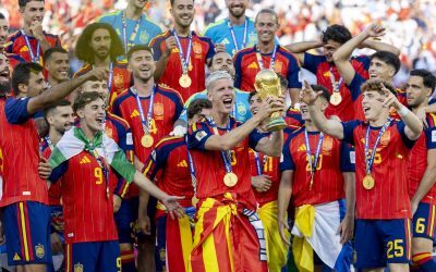 Spania zdrobește Argentina lui Messi în finală. Scandal la Cupa Mondială