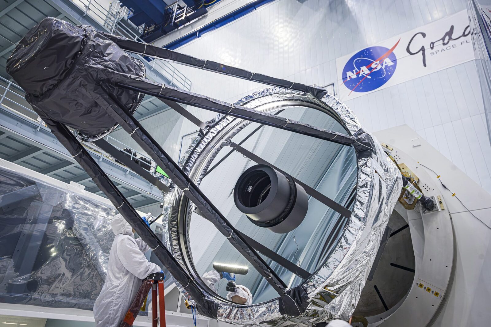Telescopul NASA, gata de lansare spre necunoscut