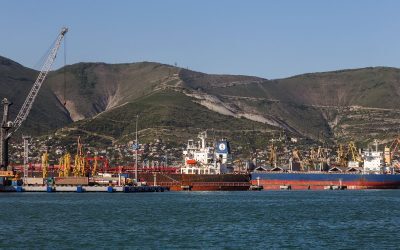 Ucraina renunță la ținta din Marea Neagră, petrolul kazah curge spre România