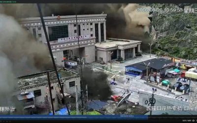 Inundație catastrofală: Viitura ucigașă a lăsat aproape 100 de morți