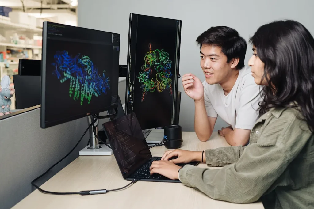 AI-ul face primele virusuri sintetice. Revoluție în genomică