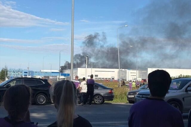 Incendiu la Ekaterinburg după un atac cu dronă ucraineană
