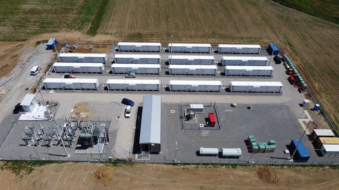 Centrul României: 100 MWh baterie de stocare energie după investiție de 25 mil. EUR