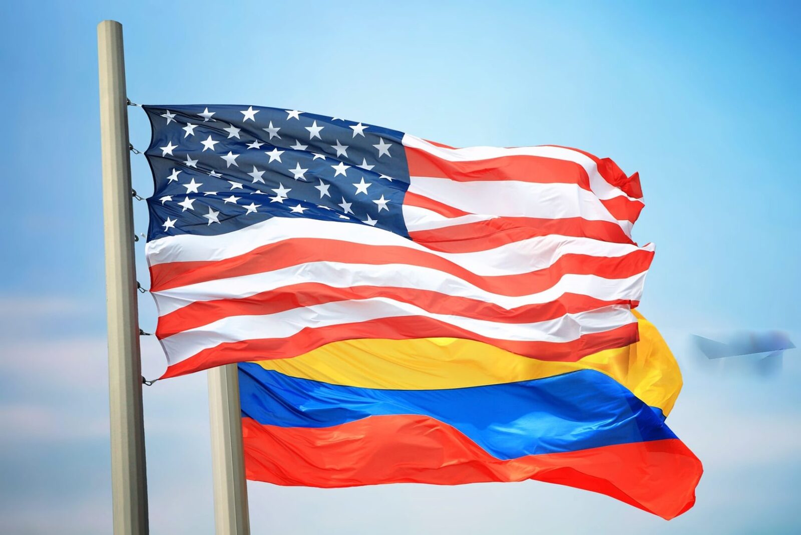 SUA: 1 miliard $ pentru Columbia după victoria unui protejat al lui Trump