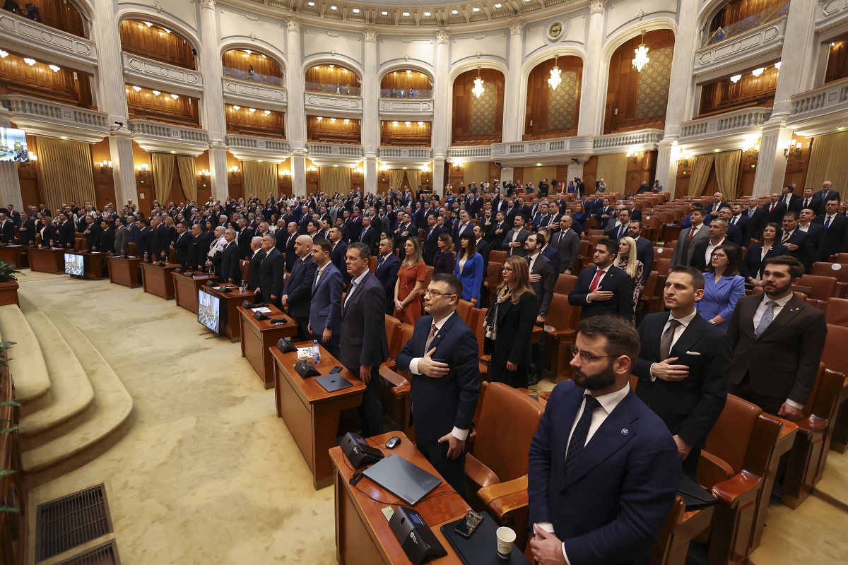 Expert Forum: Legea Partidelor riscă democrația și Constituția