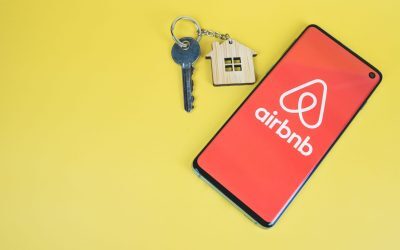 Taxe noi pe Booking/Airbnb în 2026: Ce plătești?