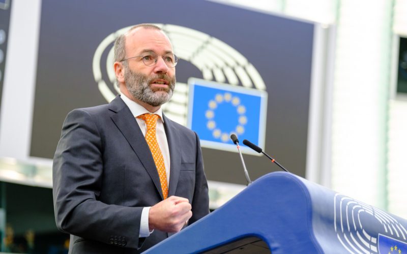 Weber: Apărare europeană comună, rezistentă la crize naționale