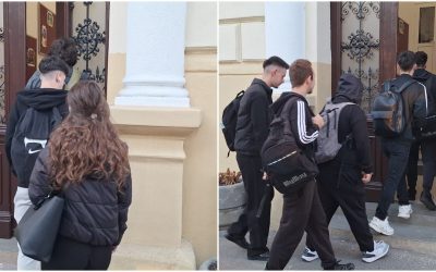 Zamfir, elevii cu negru demonstrează: Se poate uniformă