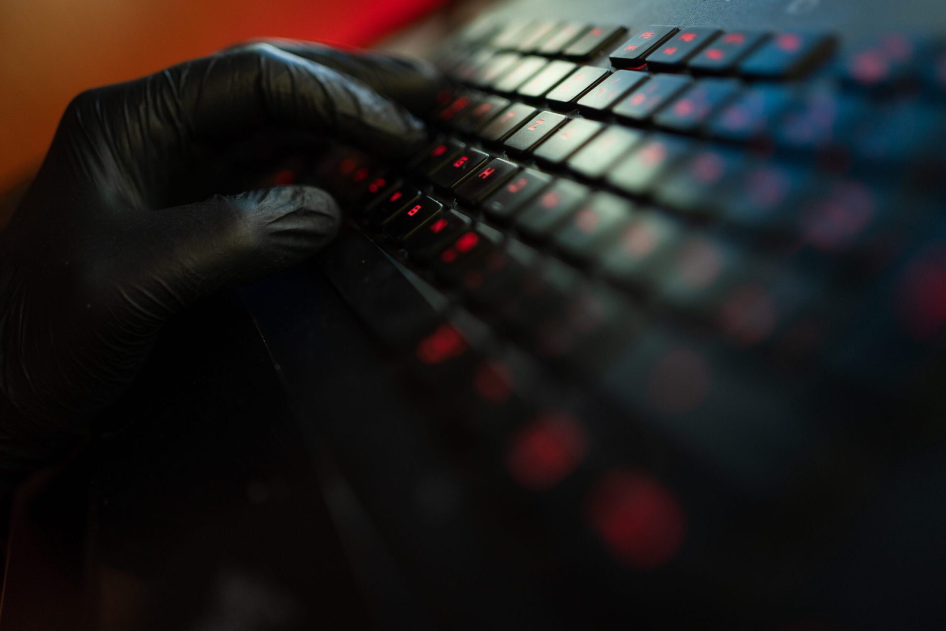 Spam, trucuri cu litere ascunse: Filtrele de email, păcălite