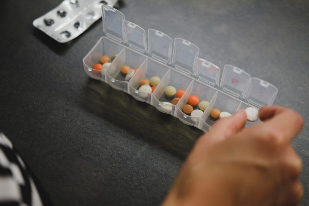 Medicamente care te sărăcesc de vitamine. Farmaciștii avertizează