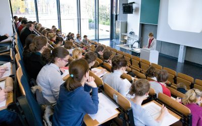 România: Ce facultate îți garantează un job bine plătit