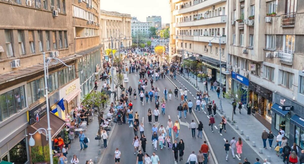 București: Două tururi ghidate în weekend pe „Străzi Deschise”