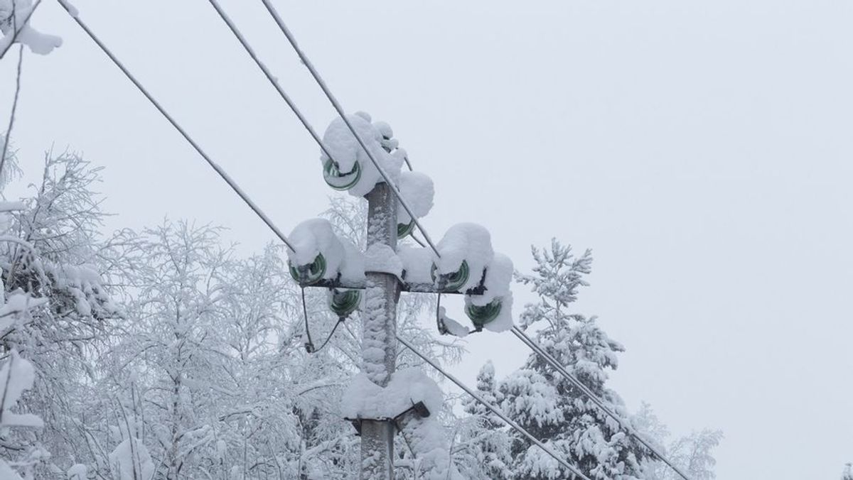 Orașul din România în care ninge pe 31 octombrie 2026. Meteorologii Accuweather au făcut anunțul
