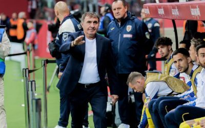 Hagi improvizează la atac contra Suediei: Bîrligea absent