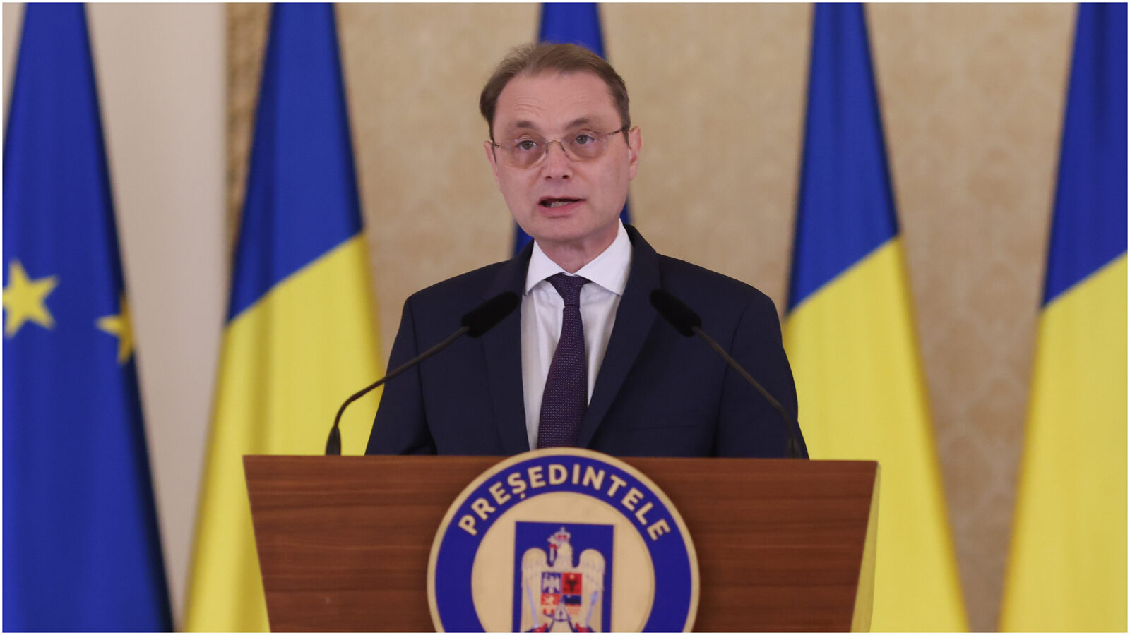 Guvernul Niculescu: Specialiști noi, vot PSD, reacție PNL
